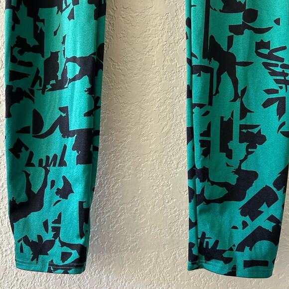 Yitty x Fabletics Lined shape wear leggings womens size medium - Picture 5 of 9